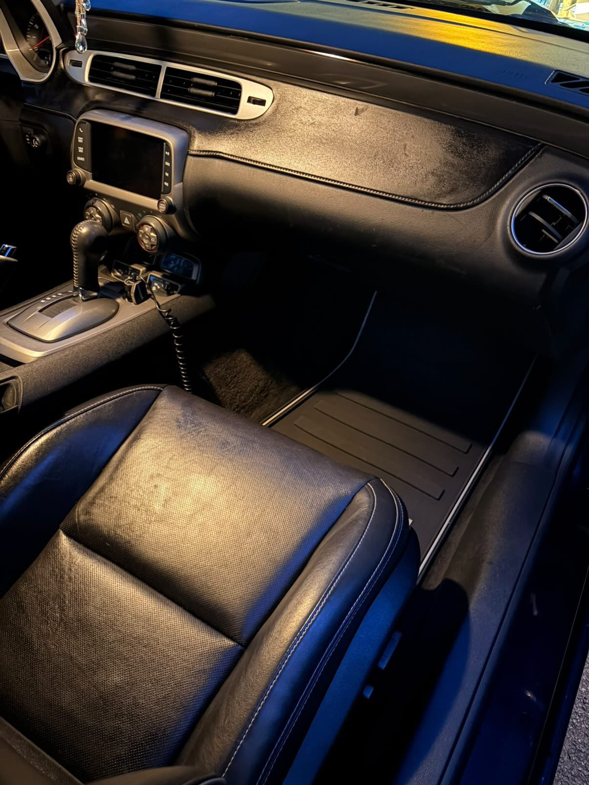 Black Camaro interior passenger side